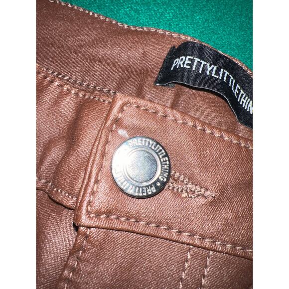 PrettyLittleThing Chocolate Coated Effect Skinny Leg Jean sz 8 - Picture 2 of 8